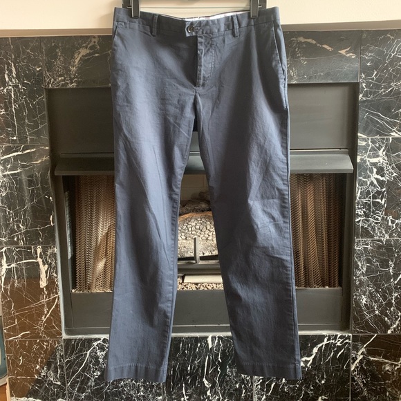 Calvin Klein Chinos - Picture 1 of 8